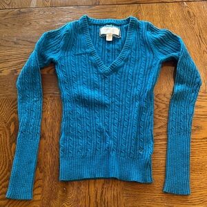 American Eagle Outfitters Blue V-Neck Sweater